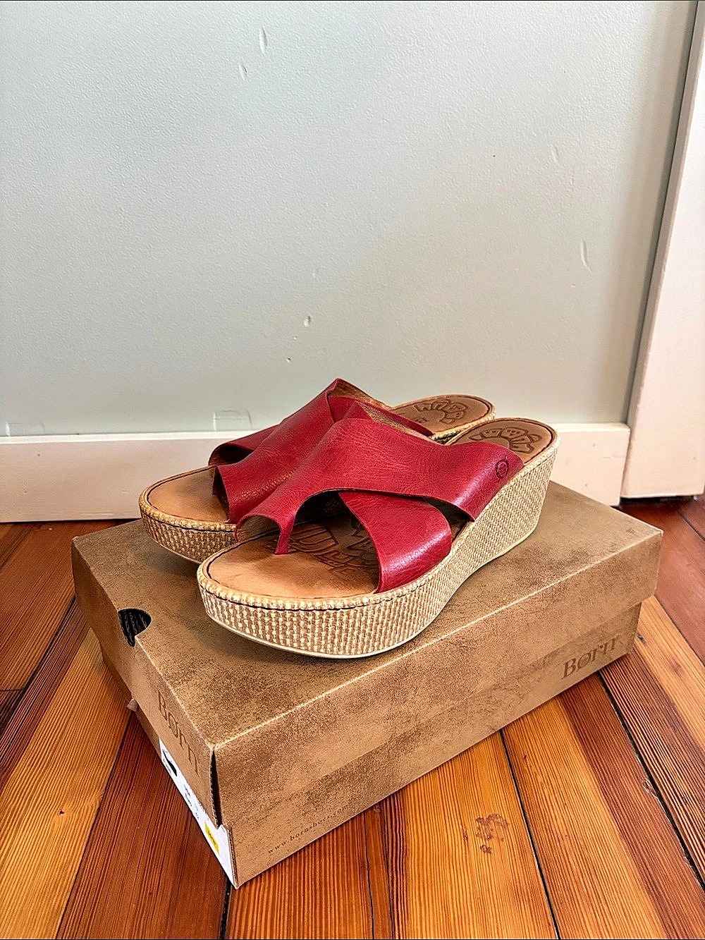 Born Shelene Red Wedge Sandals US 10